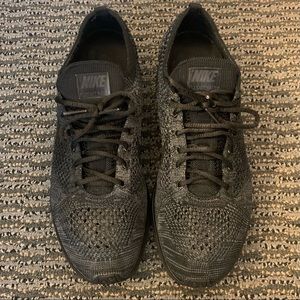 Nike Flyknit Racer Triple Black
